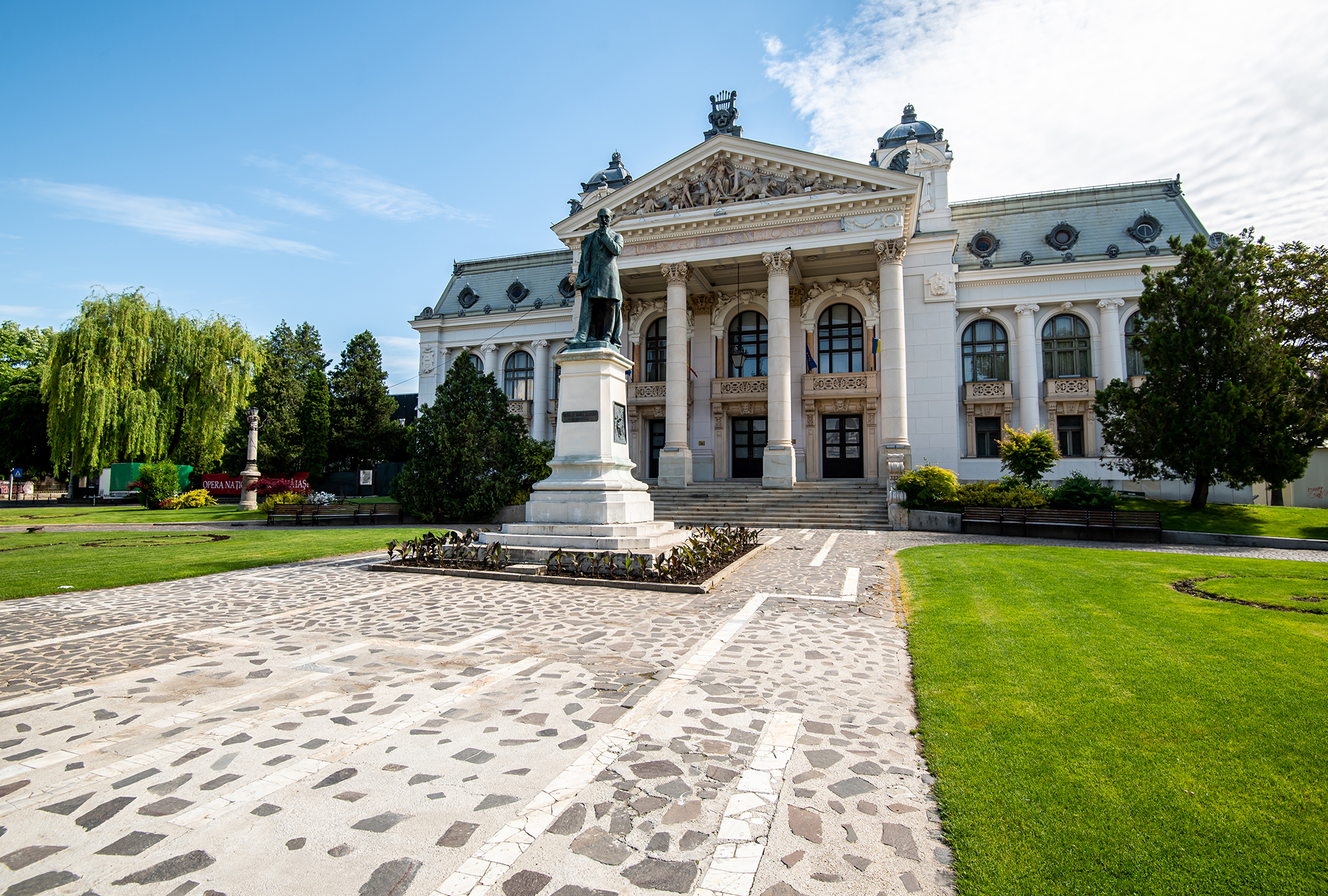 Theater und Orchester in Iasi