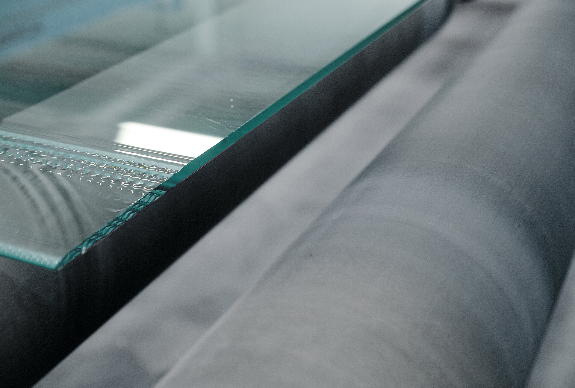 Float glass production cutting technology