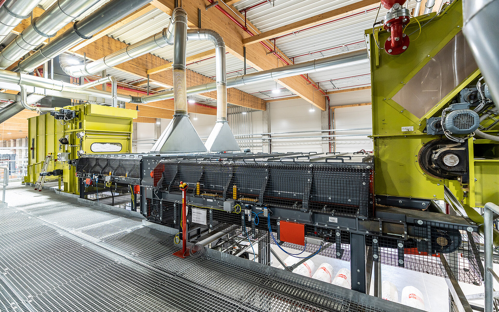 Flexible Holzfaserdämmstoffanlage von Grenzebach für die ZIEGLER GROUP